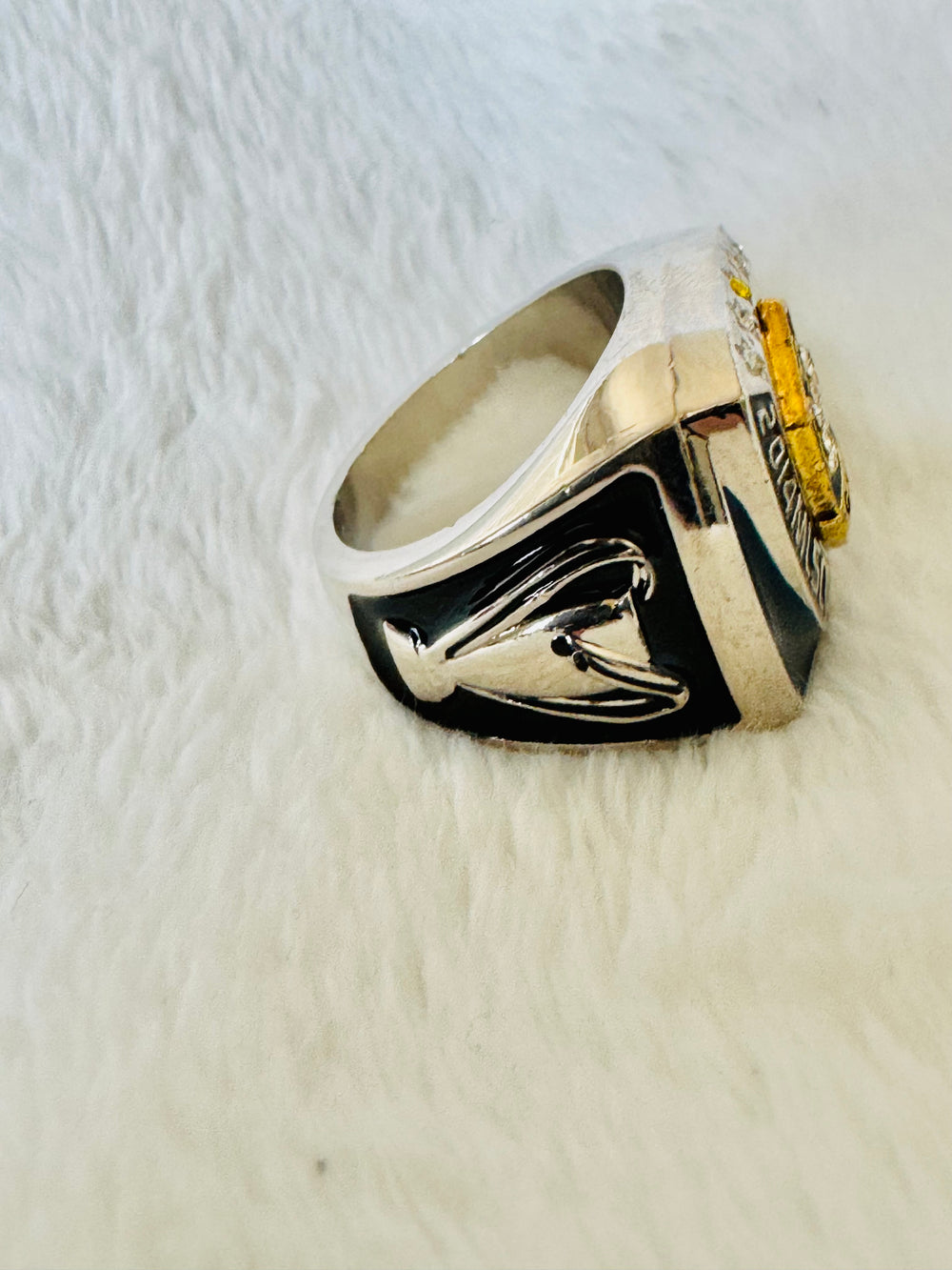 2014 MLS Cup LA Galaxy Championship Replica Ring, Stadium Giveaway - EB Sports Championship Rings