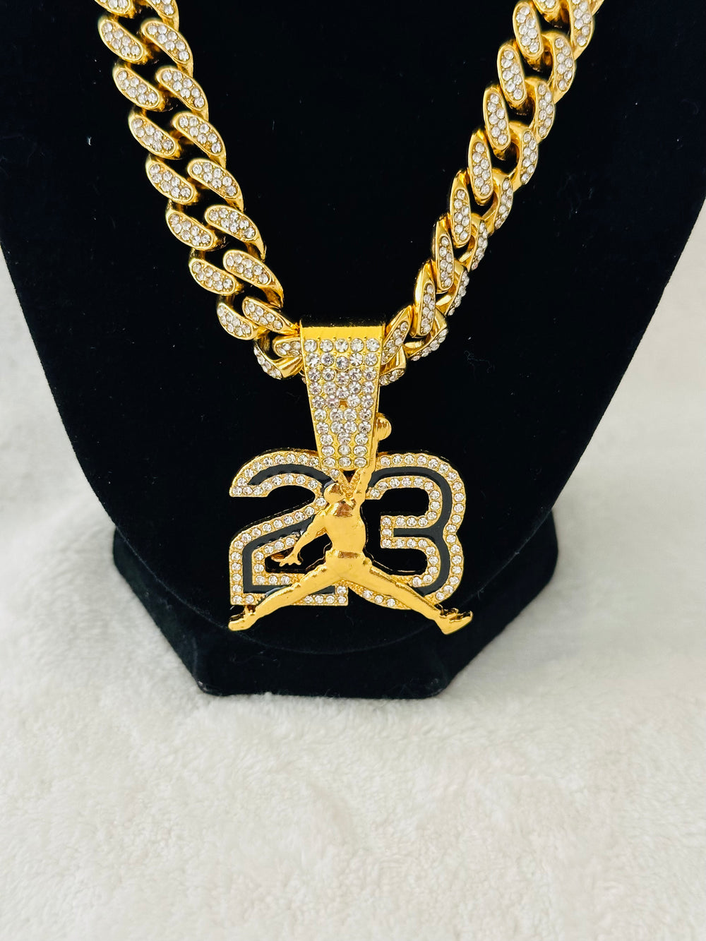 #23 Jordan Bulls gold Iced Cuban Chain 24”, US SHIP - EB Sports Championship Rings
