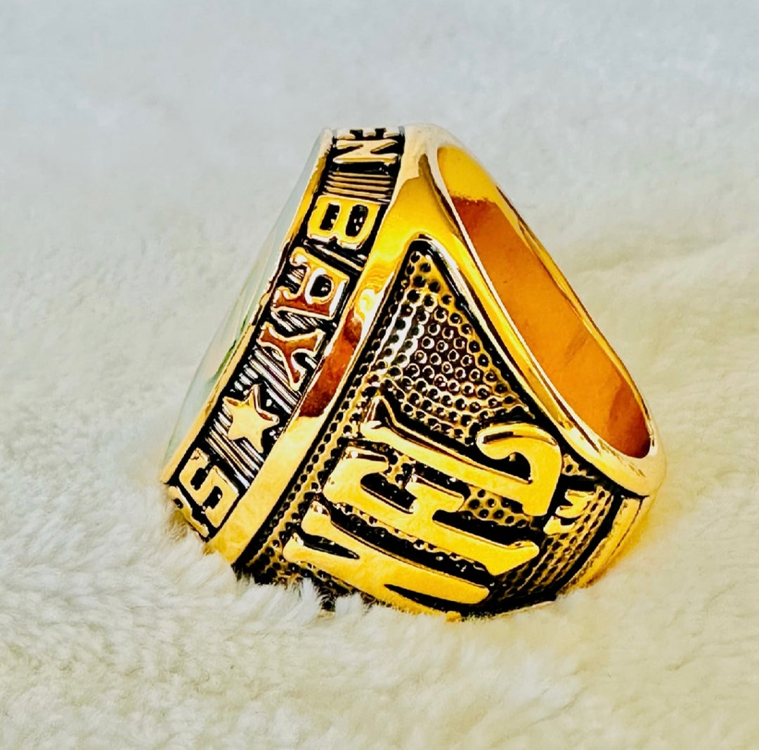 Green Bay Packers Team ring - EB Sports Championship Rings