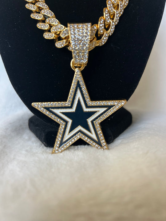 Dallas Cowboys Men’s Large Gold Iced Cuban Chain 24” - EB Sports Championship Rings