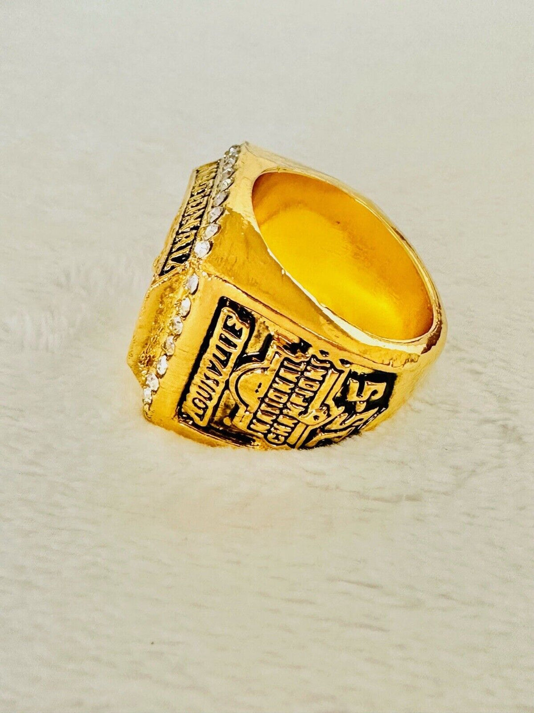 Louisville Cardinals College 2013 Basketball Championship Ring, US SHIP - EB Sports Champion's Cache