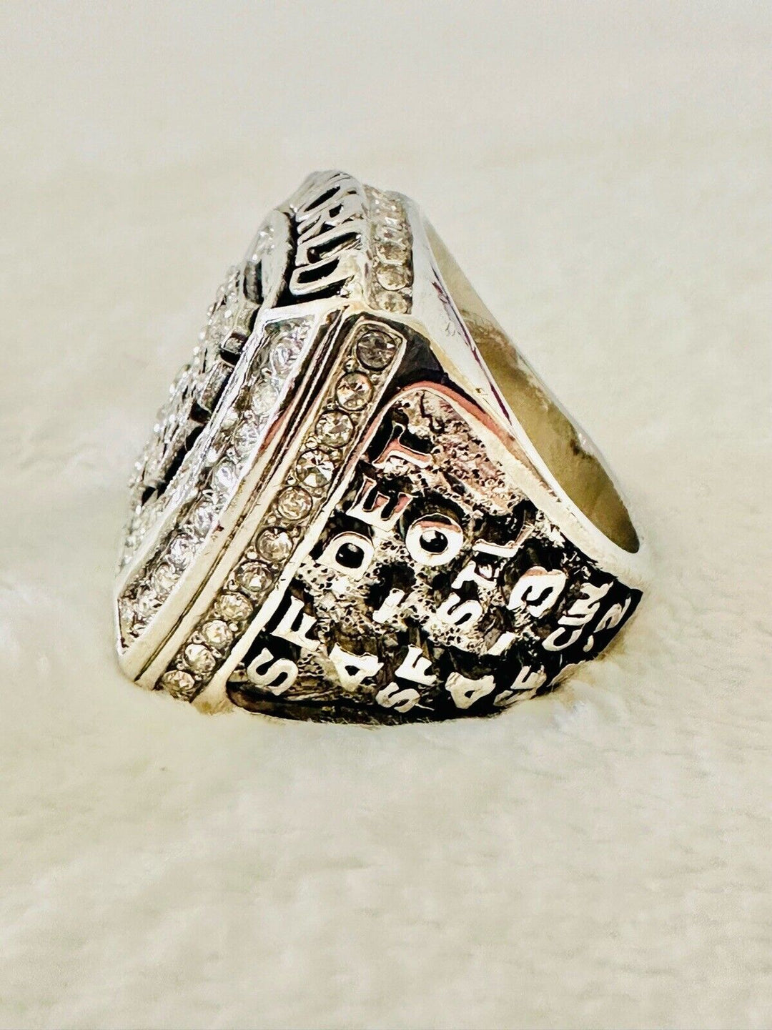 2012 San Francisco Giants World Series Championship Ring,  SHIP Posey - EB Sports Champion's Cache
