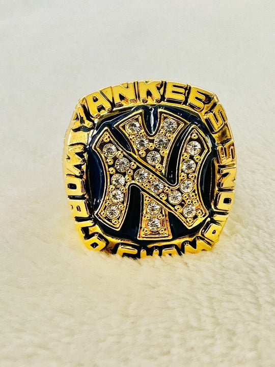 1977 NEW YORK Yankees World Series Champions Replica Ring W Box,  SHIP - EB Sports Champion's Cache