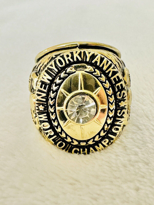 1938 NEW YORK Yankees World Series Champions Replica Ring,  SHIP - EB Sports Champion's Cache