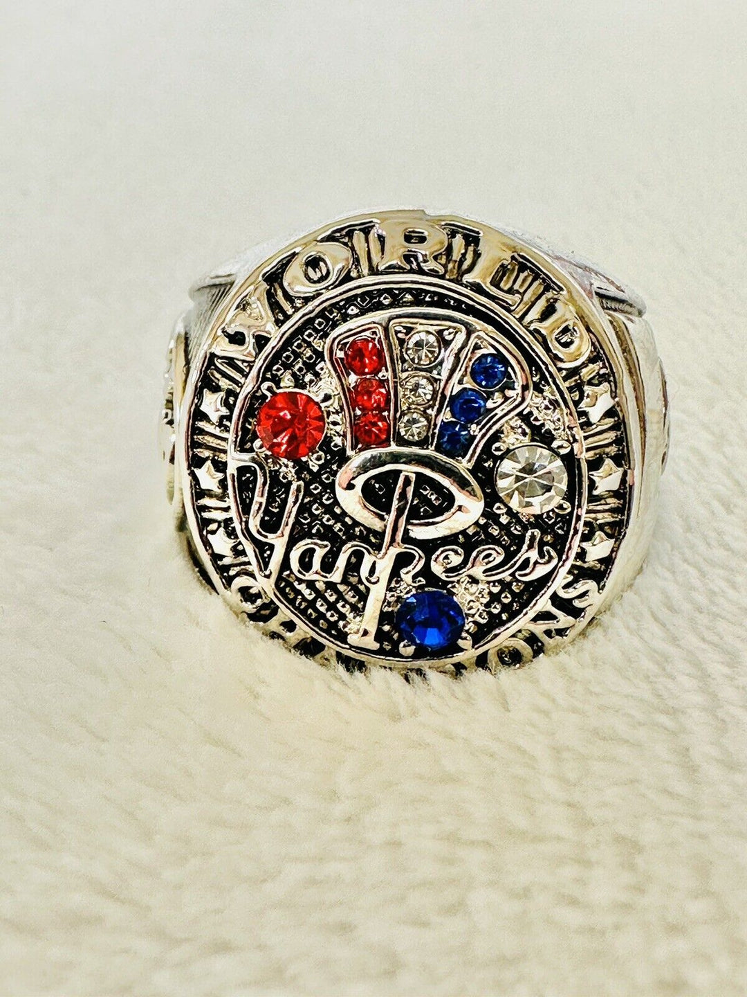1963 NEW YORK Yankees World Series Champions Replica Ring,  SHIP - EB Sports Champion's Cache