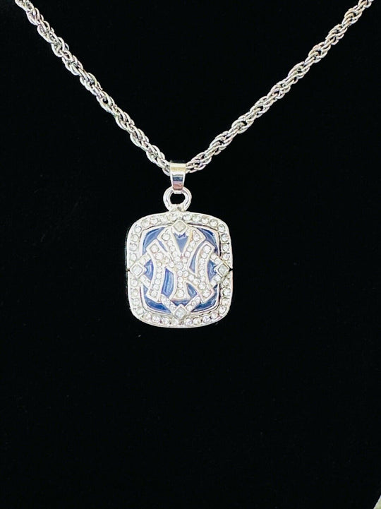 2009 NEW YORK Yankees World Series Championship Pendant Necklace,  SHIP - EB Sports Champion's Cache