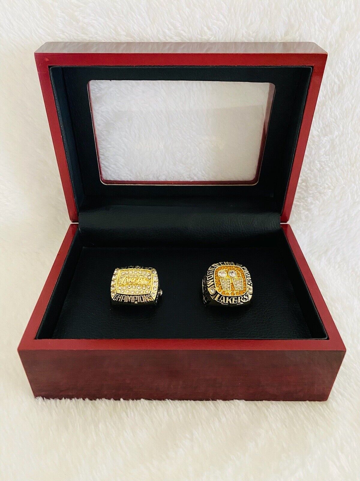 2 Pcs Los Angeles Lakers Ring Set W Box,  SHIP 2000/01 Kobe Bryant - EB Sports Champion's Cache