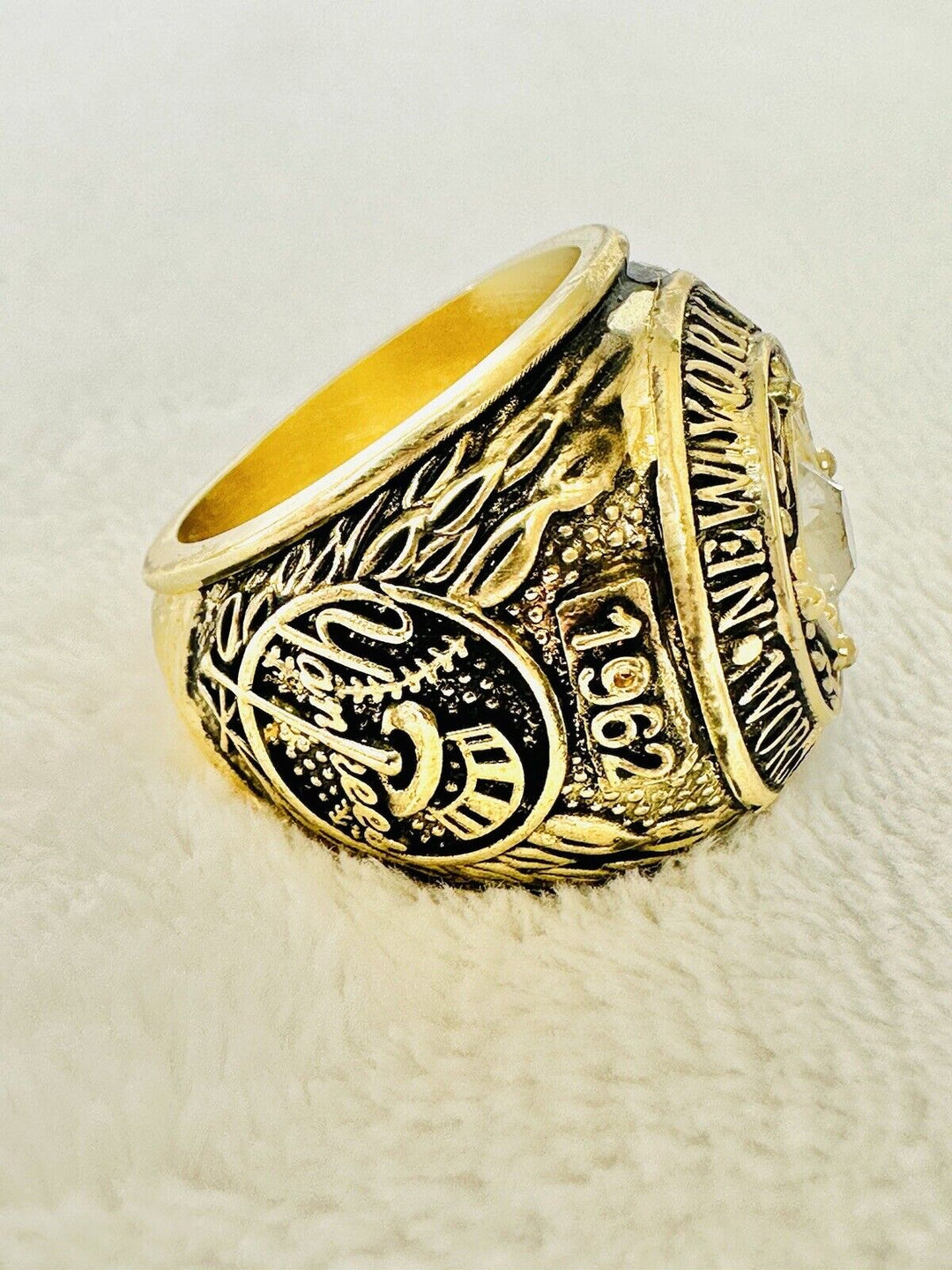 1962 NEW YORK Yankees World Series Champions Replica Ring,  SHIP - EB Sports Champion's Cache
