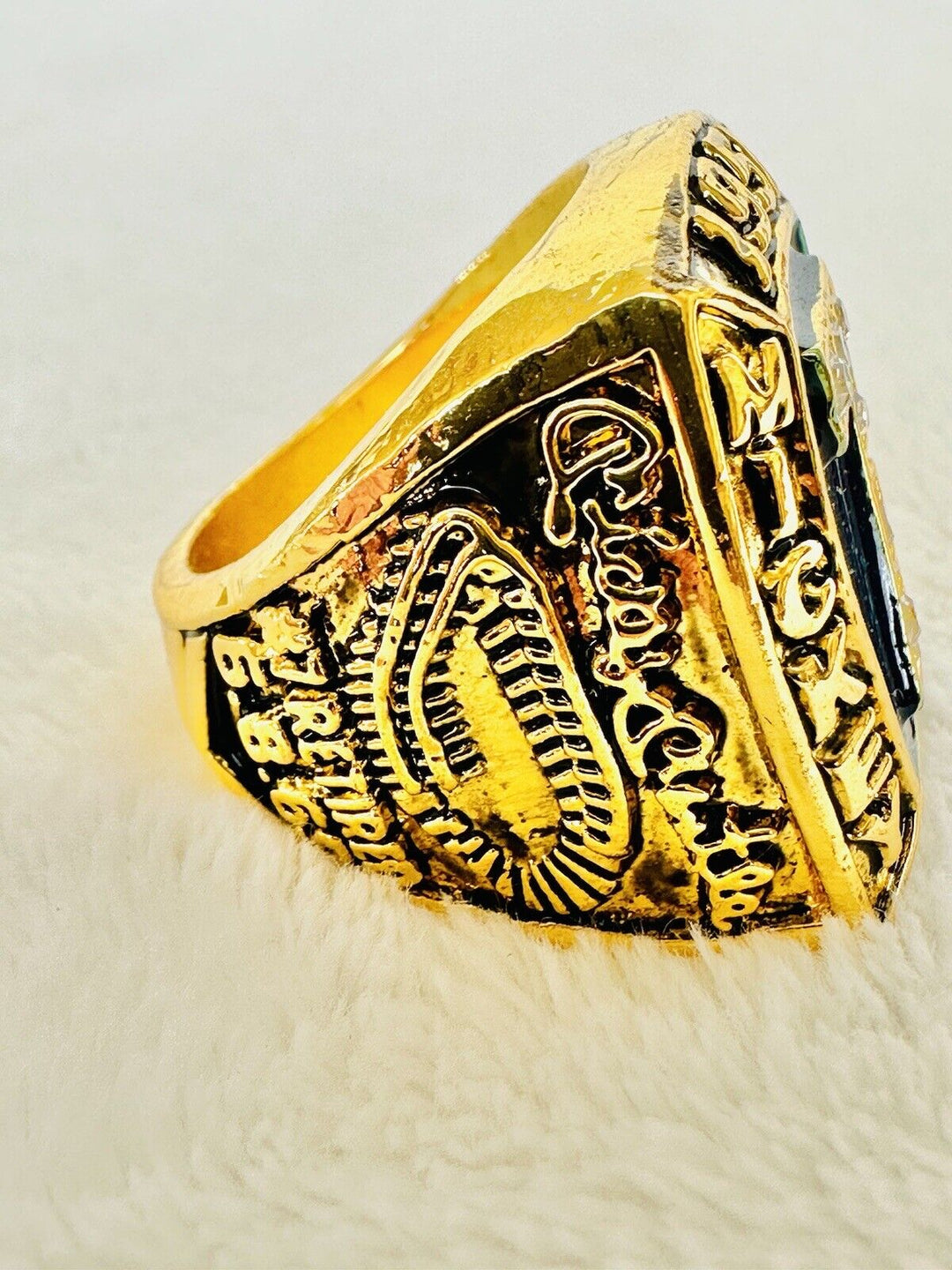 NEW YORK Yankees Mickey Mantle 1951-1966 Hall Of Fame Ring W Box,  SHIP - EB Sports Champion's Cache