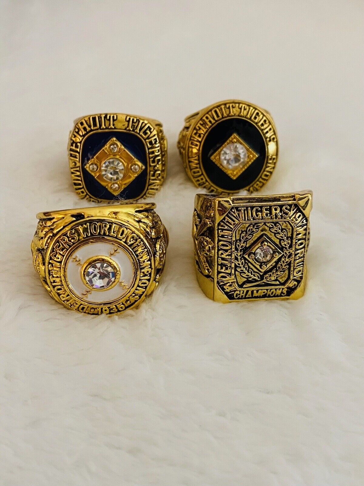 4 PCS Detroit Tigers World Series Championship Complete Ring Set,  SHIP - EB Sports Champion's Cache