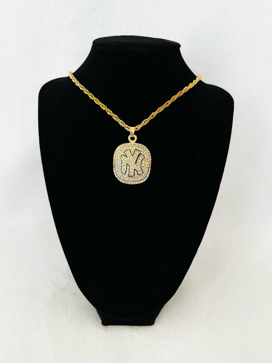 1999 NEW YORK Yankees World Series Championship Pendant Necklace,  SHIP - EB Sports Champion's Cache