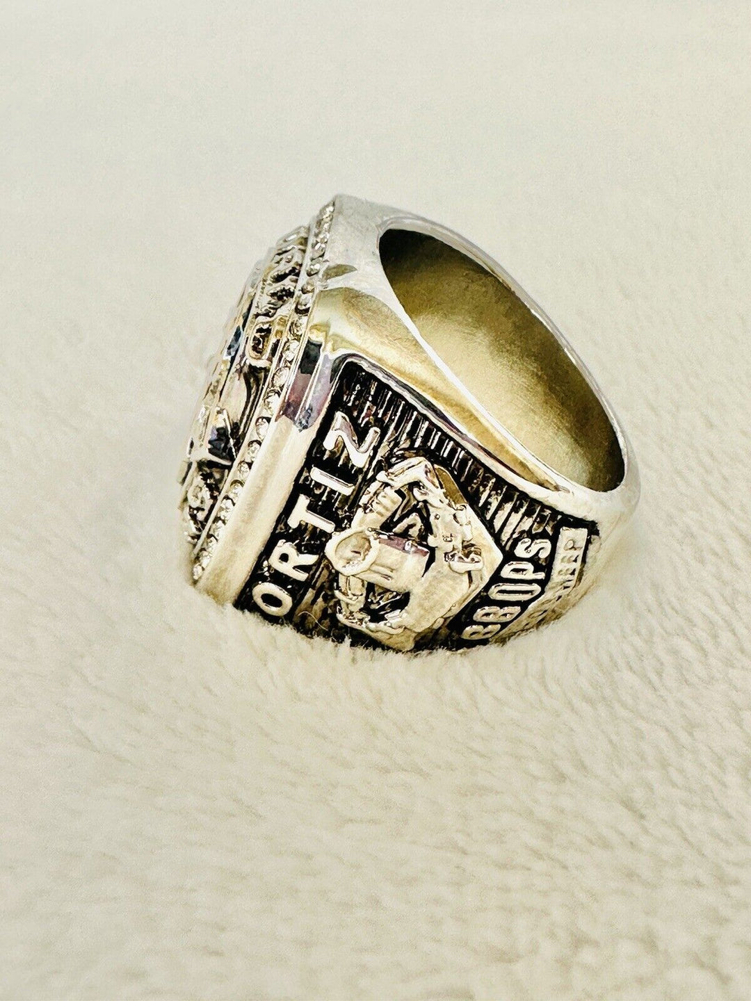 2004 Red Sox World Series Silver Championship Ring W Box,  SHIP - EB Sports Champion's Cache