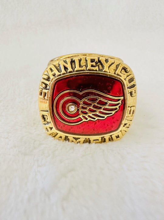 1997 Detroit Red Wings Stanley Cup Championship Replica Ring W Box,  SHIP - EB Sports Champion's Cache