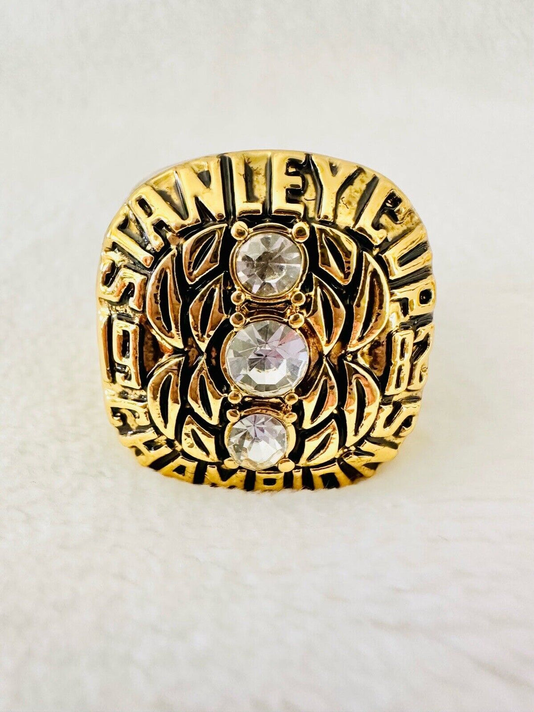 1982 New York Islanders Stanley Cup Championship Ring W Box,  SHIP - EB Sports Champion's Cache