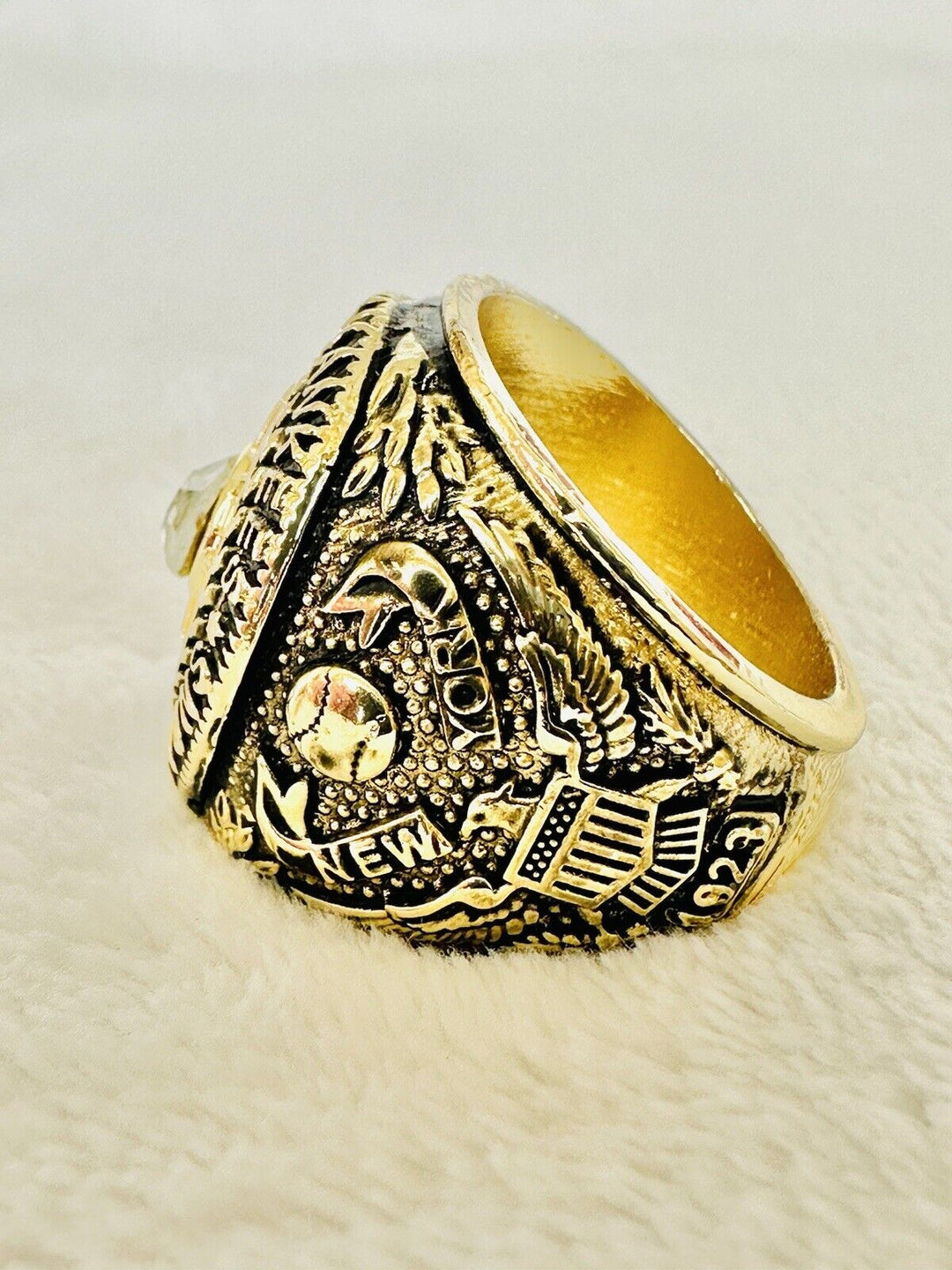 1923 NEW YORK Yankees World Series Champions Replica Ring W Box,  SHIP - EB Sports Champion's Cache