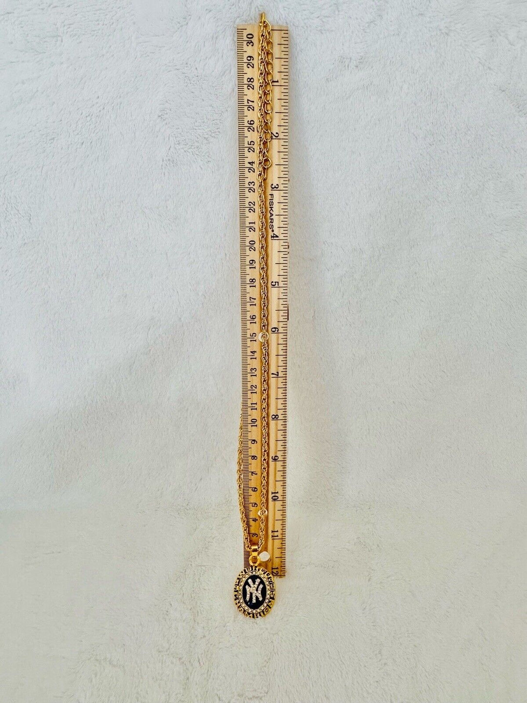 1998 NEW YORK Yankees World Series Championship Pendant Necklace,  SHIP - EB Sports Champion's Cache