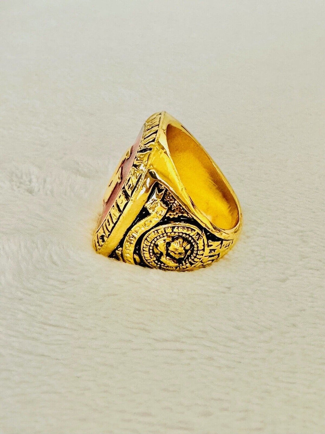 1976 INDIANA HOOSIERS CHAMPIONSHIP RING, US SHIP - EB Sports Champion's Cache