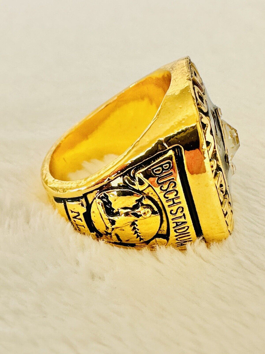 1967 St Louis Cardinals World Series Championship Ring W Box,  SHIP - EB Sports Champion's Cache