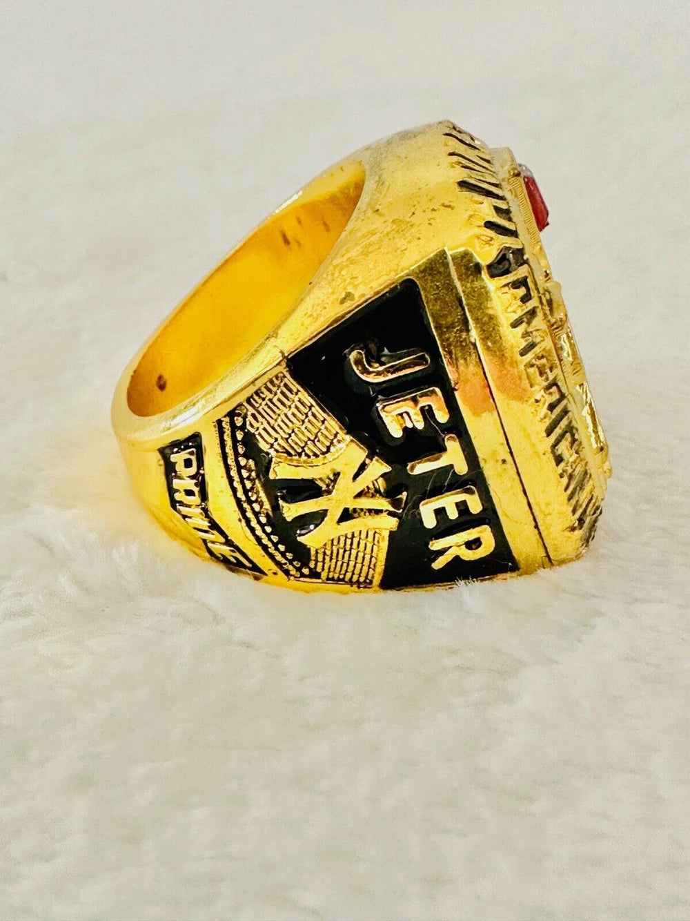 2003 NEW YORK Yankees AL Champions Replica Ring,  SHIP - EB Sports Champion's Cache