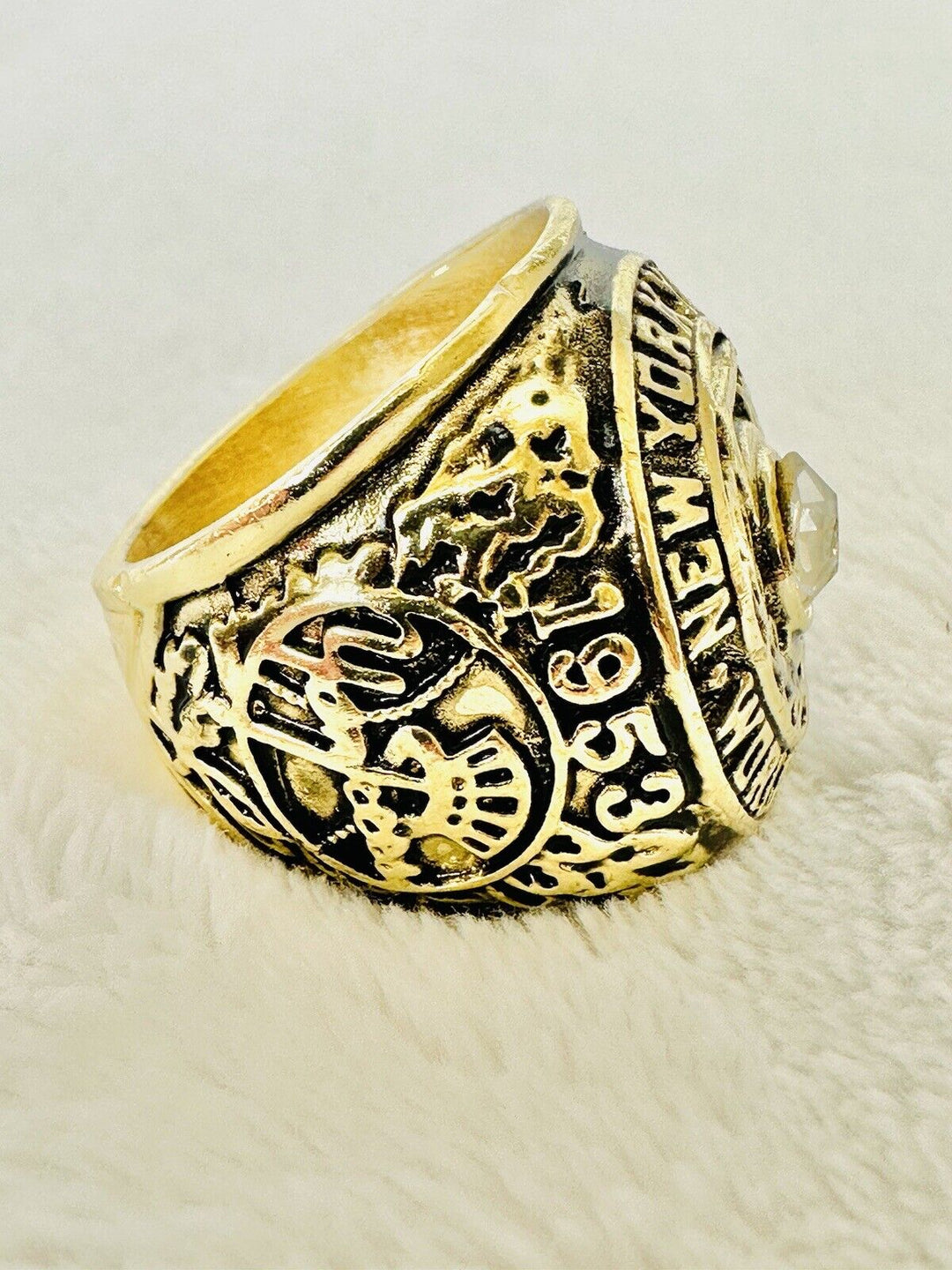 1953 NEW YORK Yankees World Series Champions Replica Ring,  SHIP - EB Sports Champion's Cache