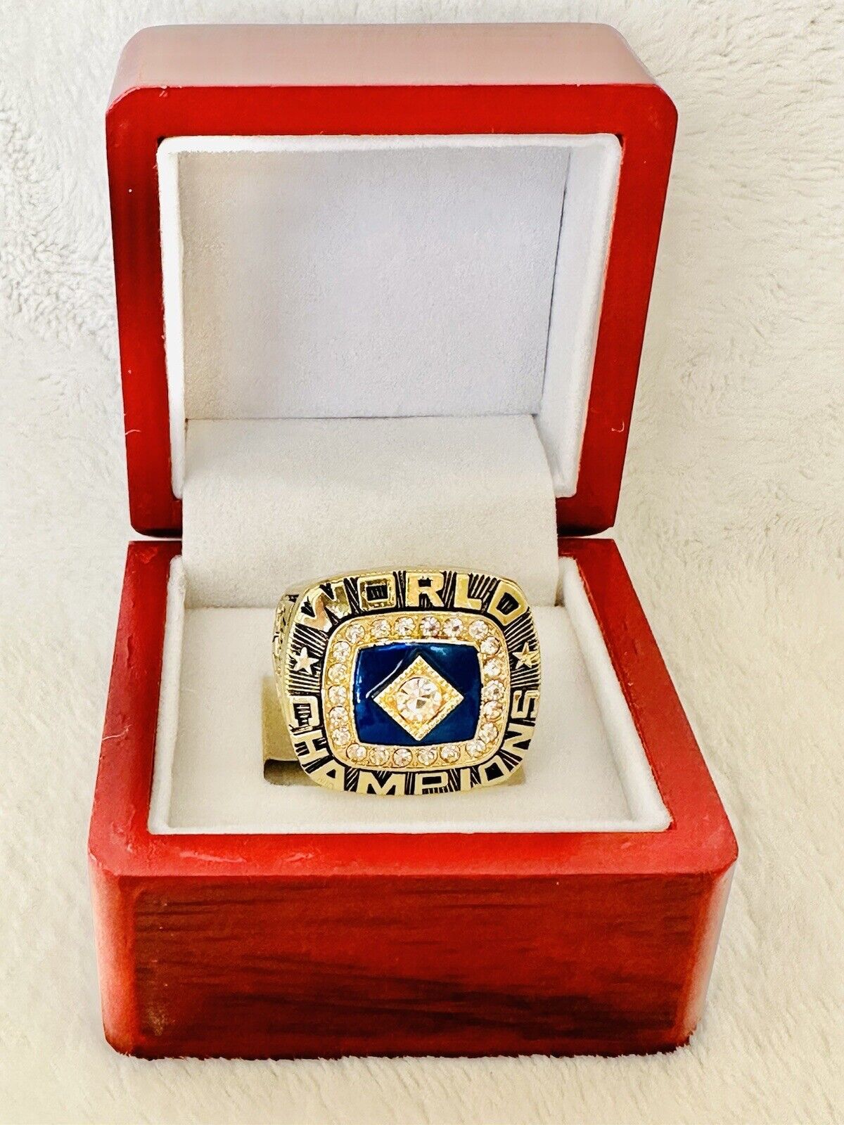 1978 NEW YORK Yankees World Series Champions Replica Ring W Box,  SHIP - EB Sports Champion's Cache