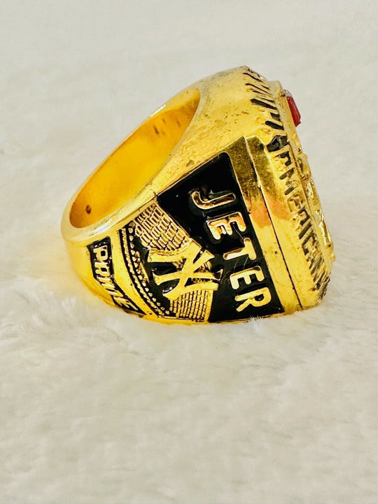 2003 NEW YORK Yankees AL Champions Replica Ring W Box,  SHIP - EB Sports Champion's Cache