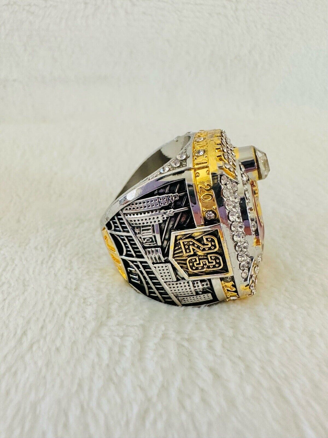 2016 CLEVELAND CAVALIERS Championship  Ring W Box,  SHIP, LEBRON JAMES - EB Sports Champion's Cache