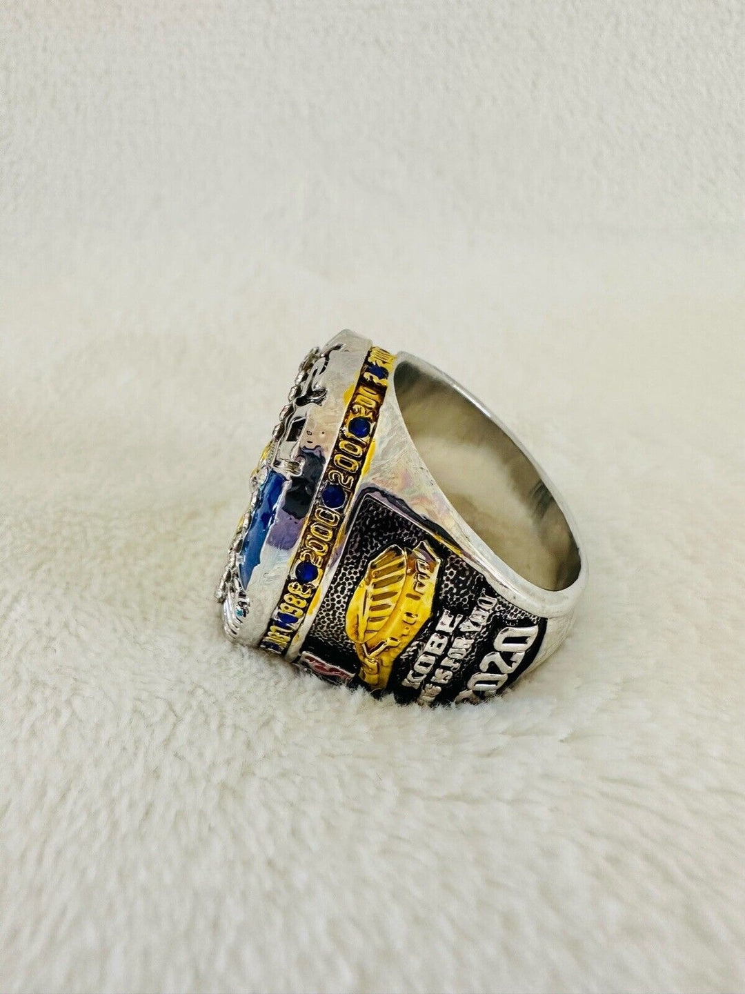 2020 LA Lakers Championship Ring W Box (James) (Black Mamba in Memory of Kobe) - EB Sports Champion's Cache
