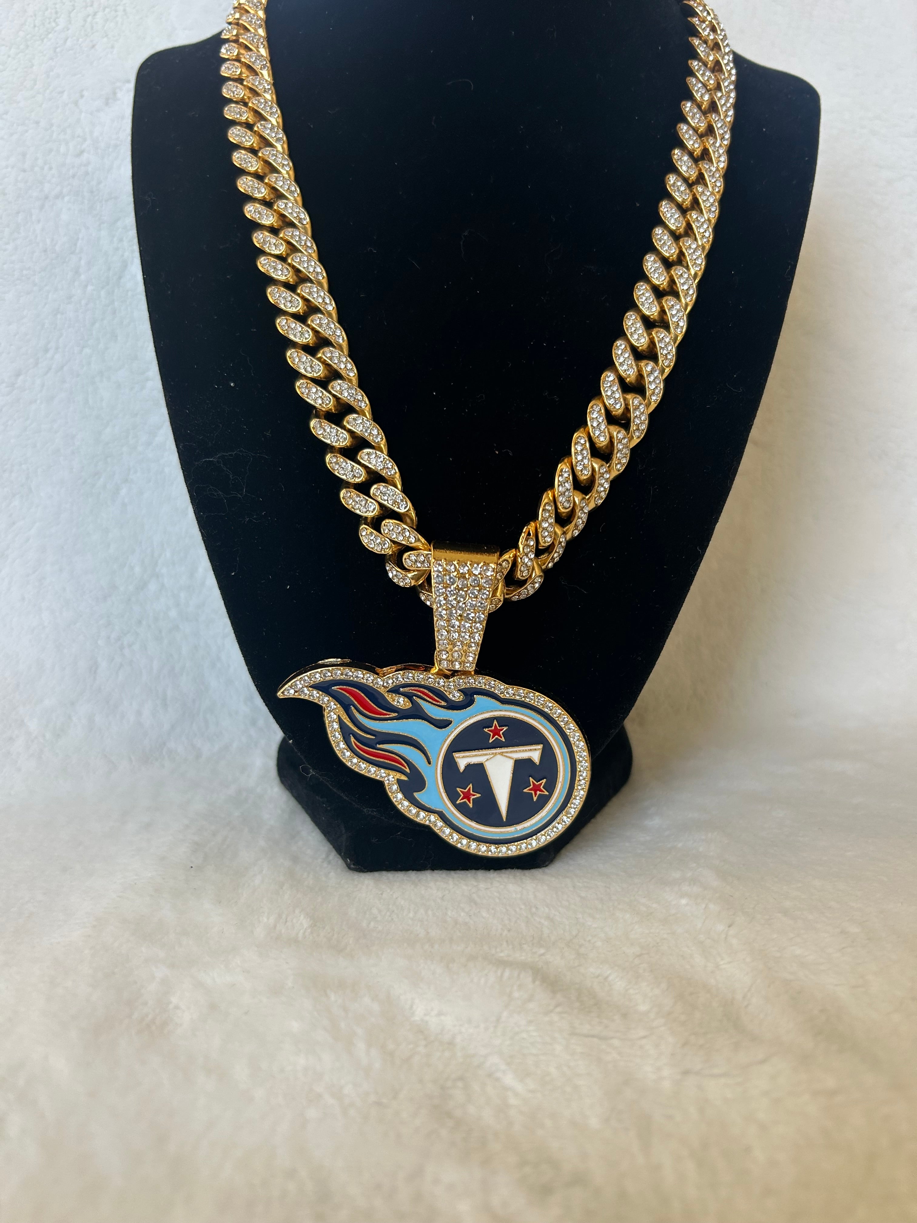 Tennessee Titans Men’s Large Gold Iced Cuban Chain 24” - EB Sports Championship Rings