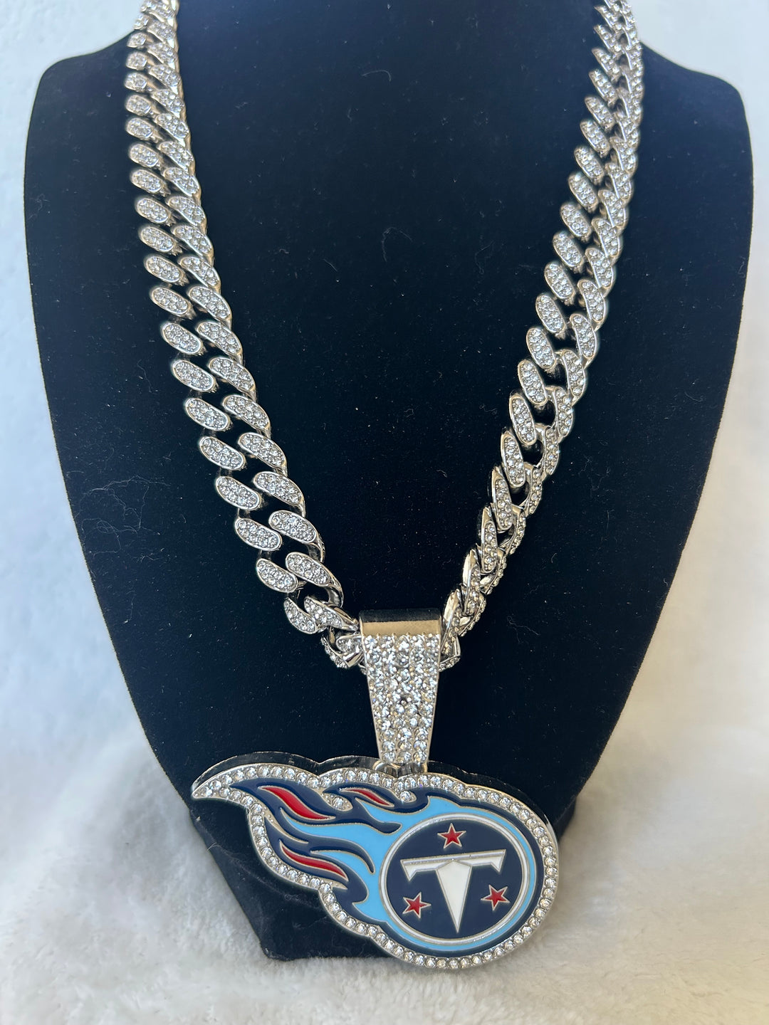 Tennessee Titans Men’s Large Silver Iced Cuban Chain 24” - EB Sports Championship Rings
