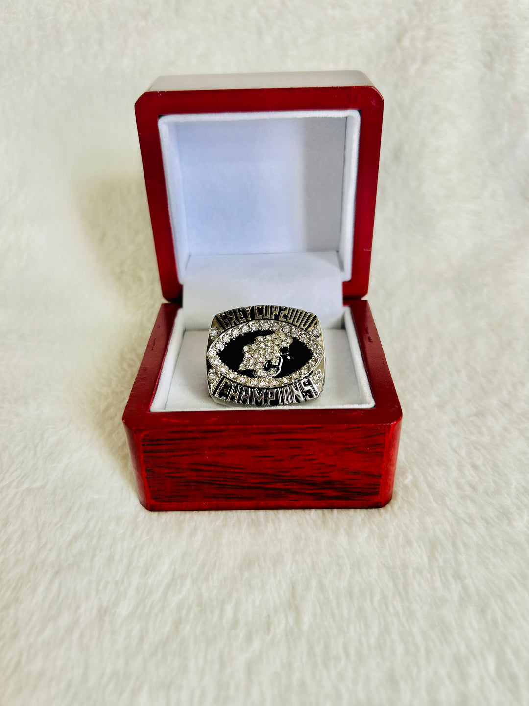 2000 BC Lions Grey Cup Championship Ring with box, Team Issued CFL - EB Sports Championship Rings