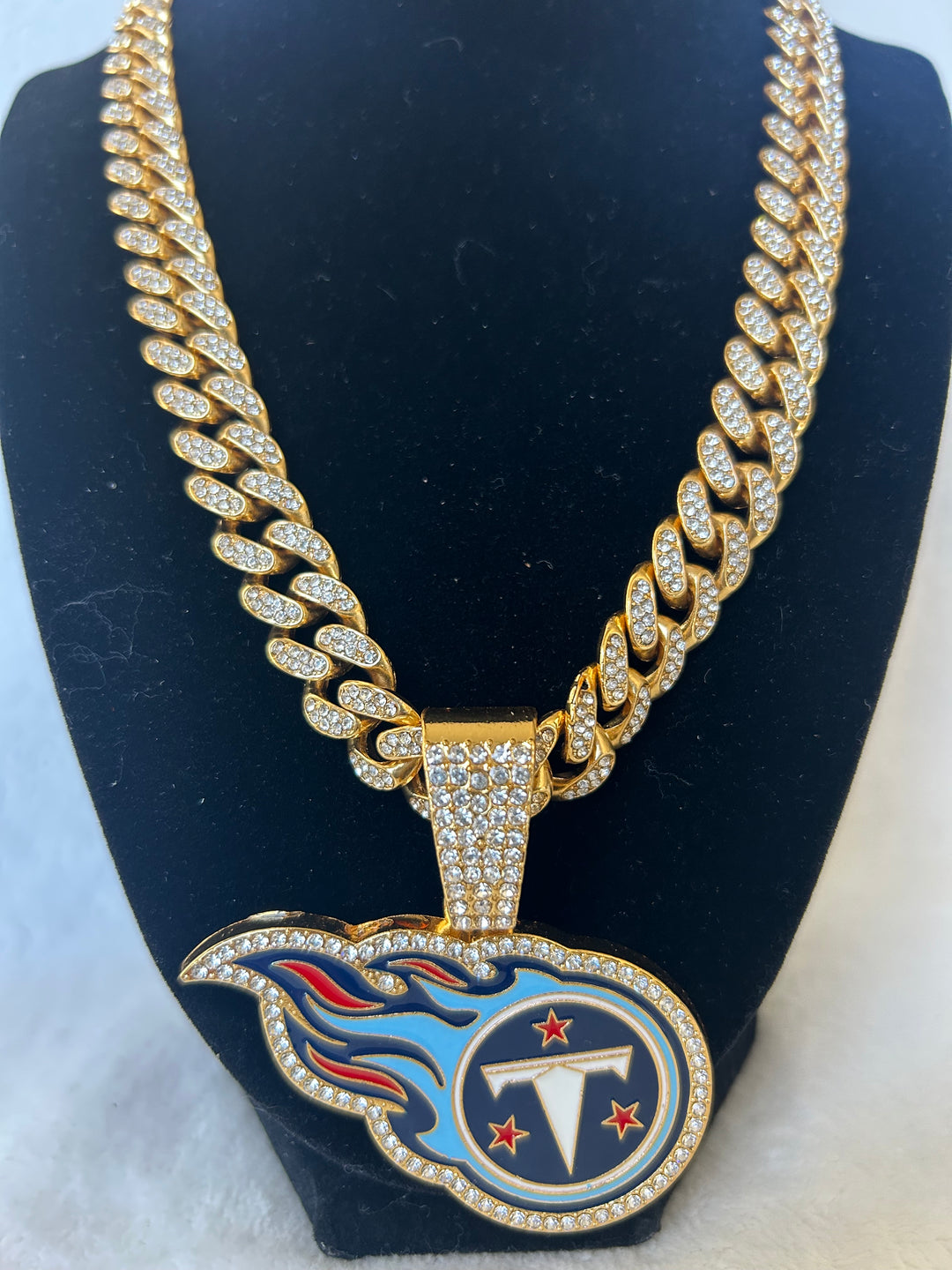 Tennessee Titans Men’s Large Gold Iced Cuban Chain 24” - EB Sports Championship Rings