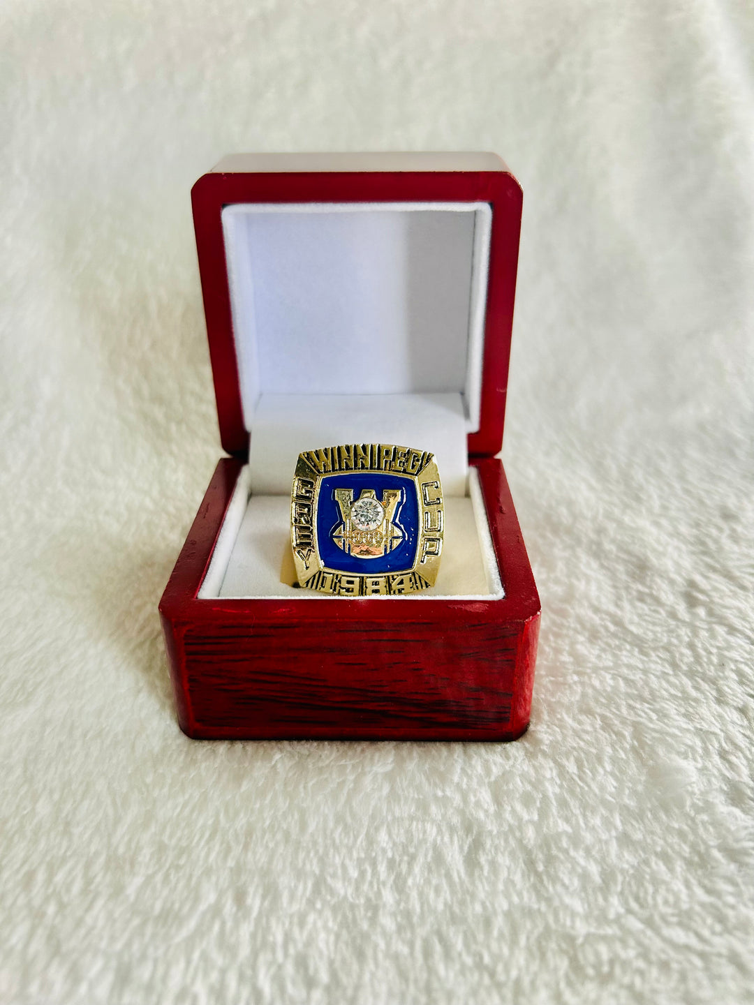 1984 Grey Cup Champions Ring with box: Winnipeg Blue Bombers, Professional Canadian Football - EB Sports Championship Rings