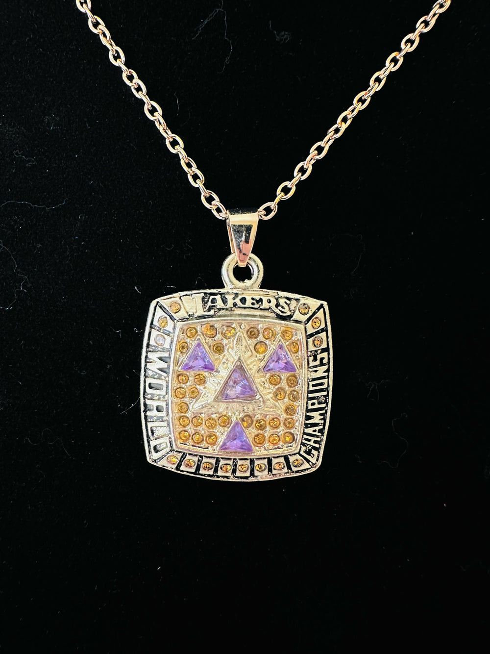 2002 Los Angeles Lakers NBA Championship Pendant - EB Sports Championship Rings