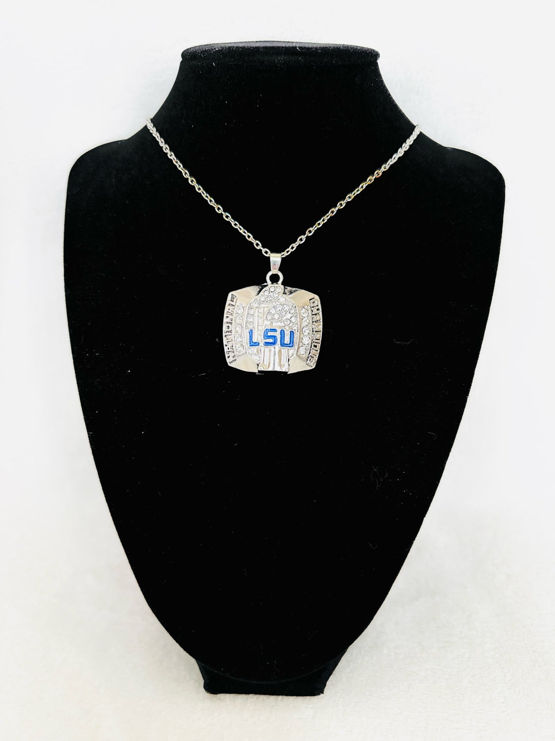 2007 LSU Tigers National Championship Pendant - EB Sports Championship Rings