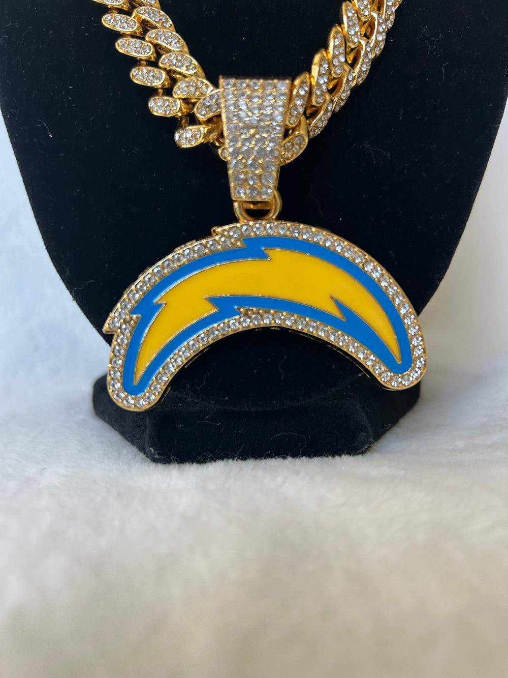 Los Angeles Chargers Men’s Large Gold Iced Cuban Chain 24” - EB Sports Championship Rings