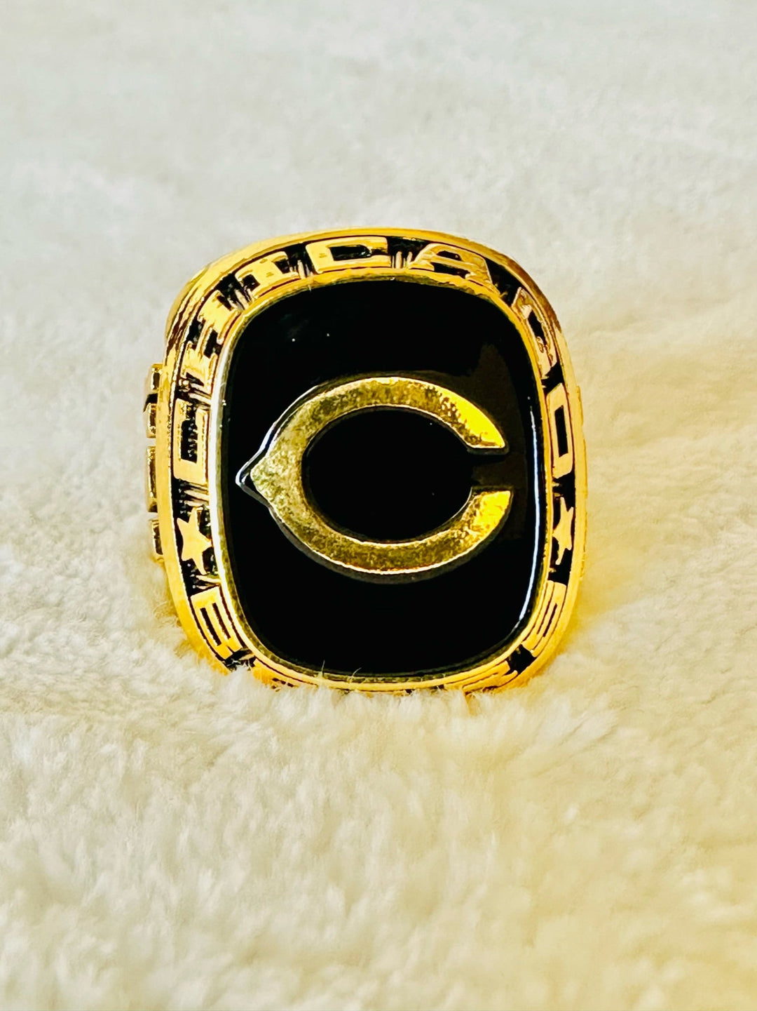 Chicago Bears Classic Balfour Gold Ring - EBSports Championship Rings