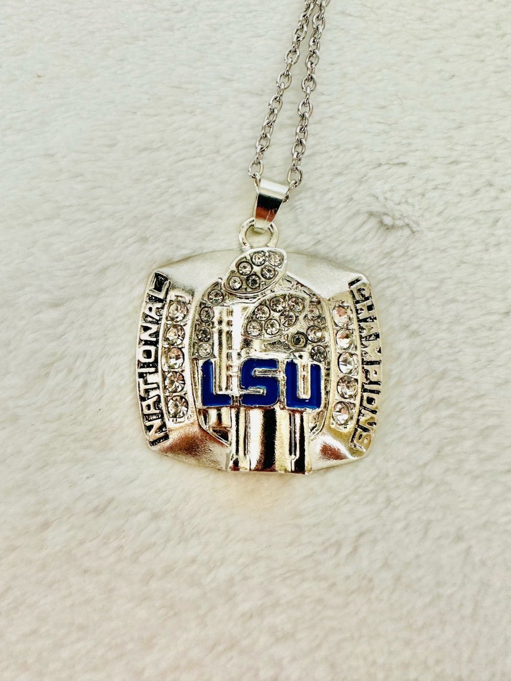 2007 LSU Tigers National Championship Pendant - EB Sports Championship Rings