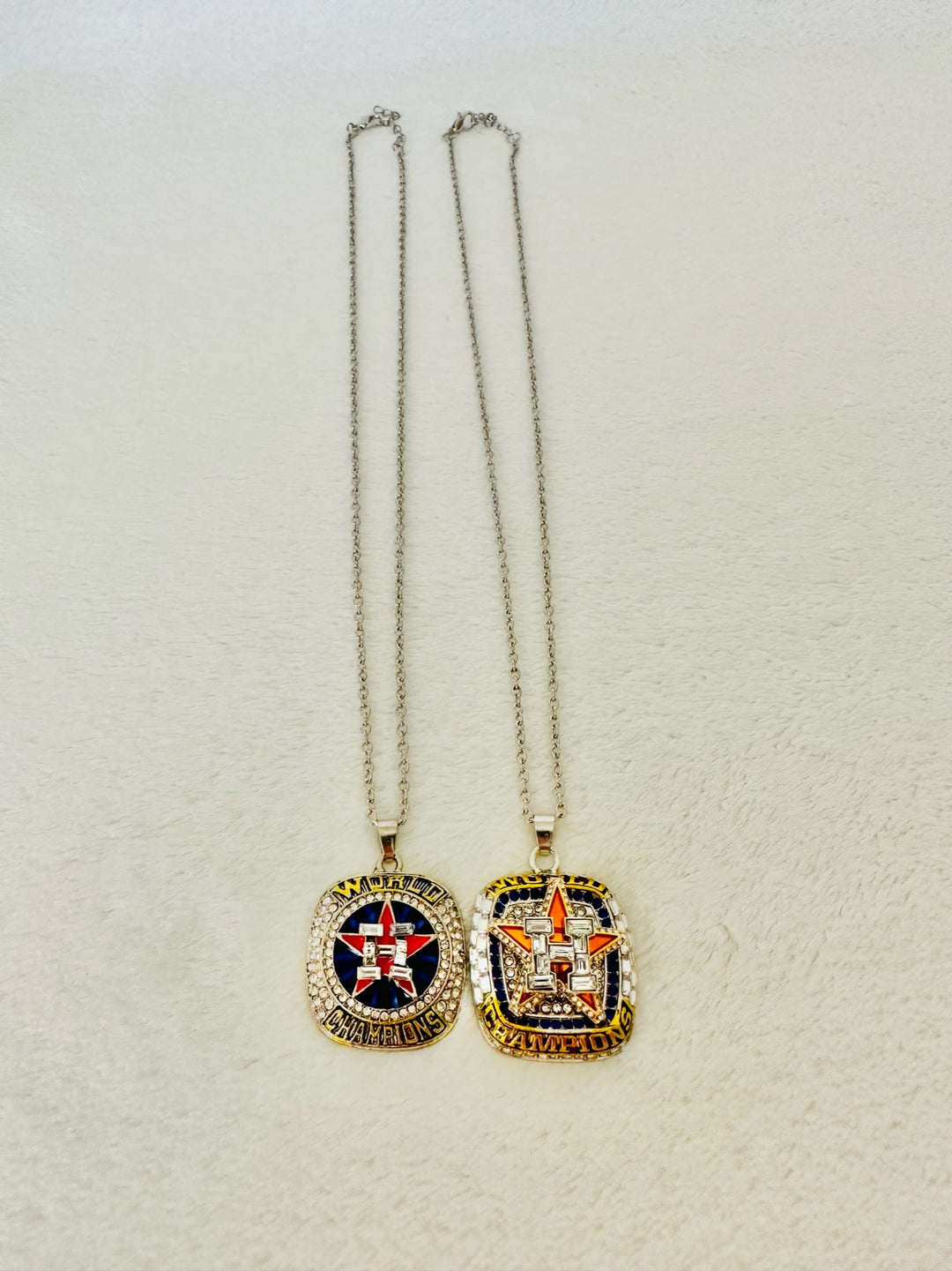 2 PCS HOUSTON ASTROS World Series Pendant Set: 2017/22 - EBSports Championship Rings