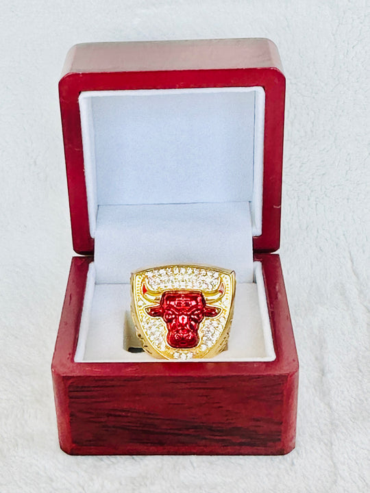 1993 Chicago Bulls Basketball Championship Ring W Box