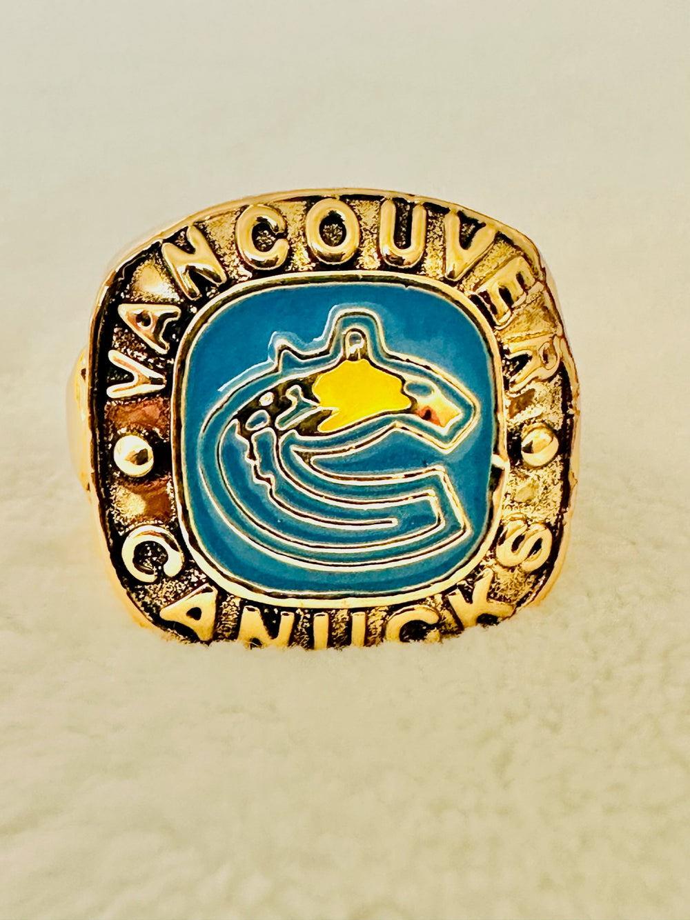 Vancouver Canucks Collectible Souvenir Ring W Box, US SHIP - EBSports Championship Rings