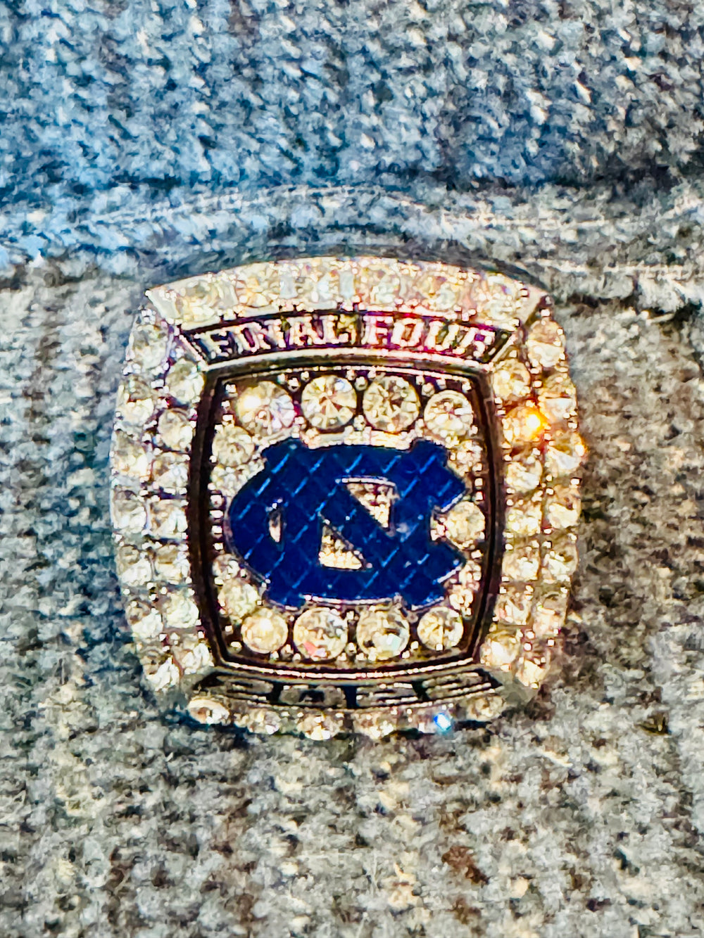 2022 North Carolina Tarheels NCAA final four Championship Ring with box, Rare, US Ship