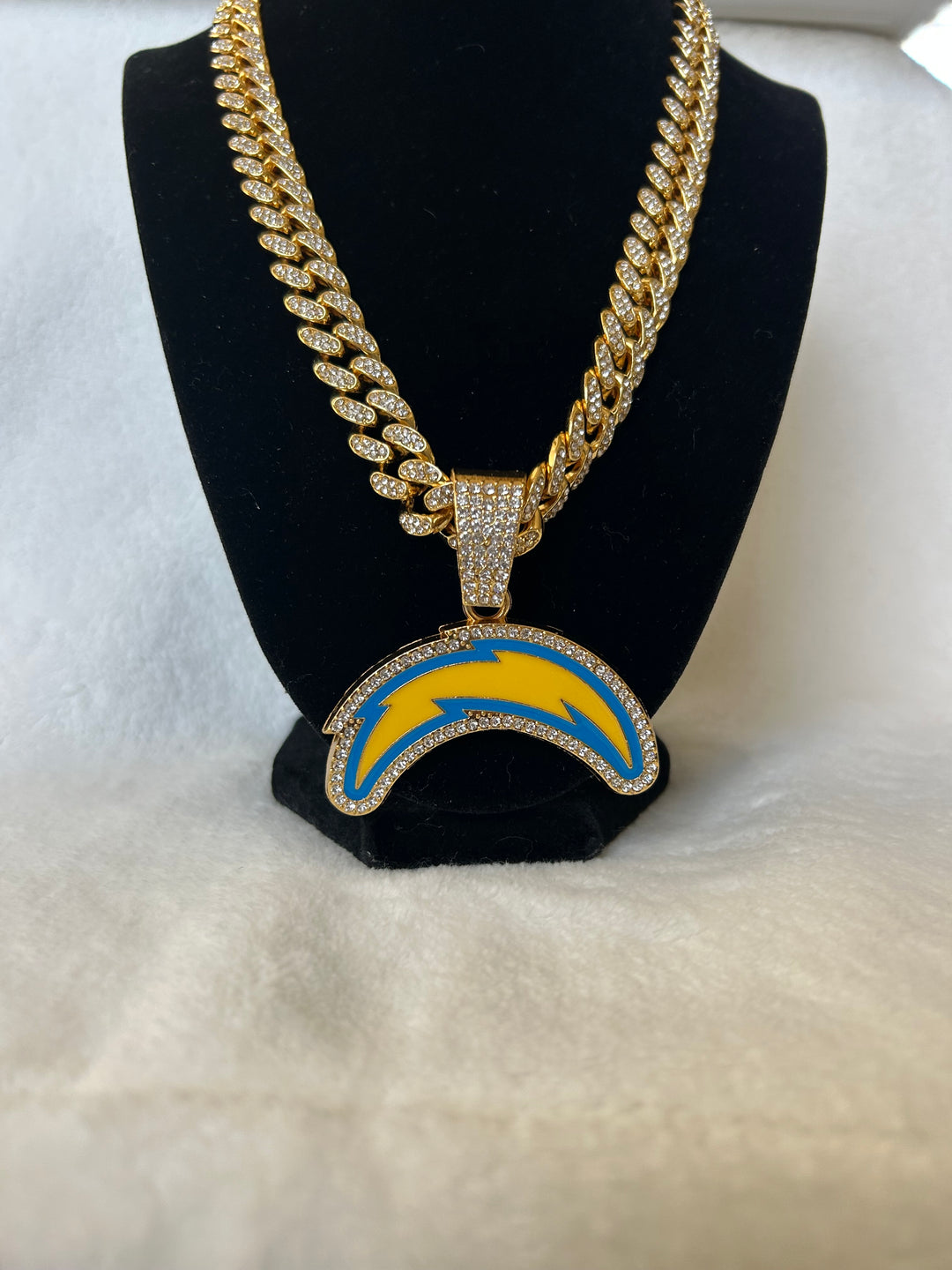 Los Angeles Chargers Men’s Large Gold Iced Cuban Chain 24” - EB Sports Championship Rings