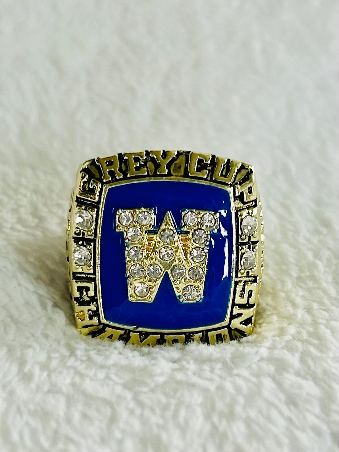 1962 Grey Cup Champions Ring: Winnipeg Blue Bombers, Professional Canadian Football - EB Sports Championship Rings
