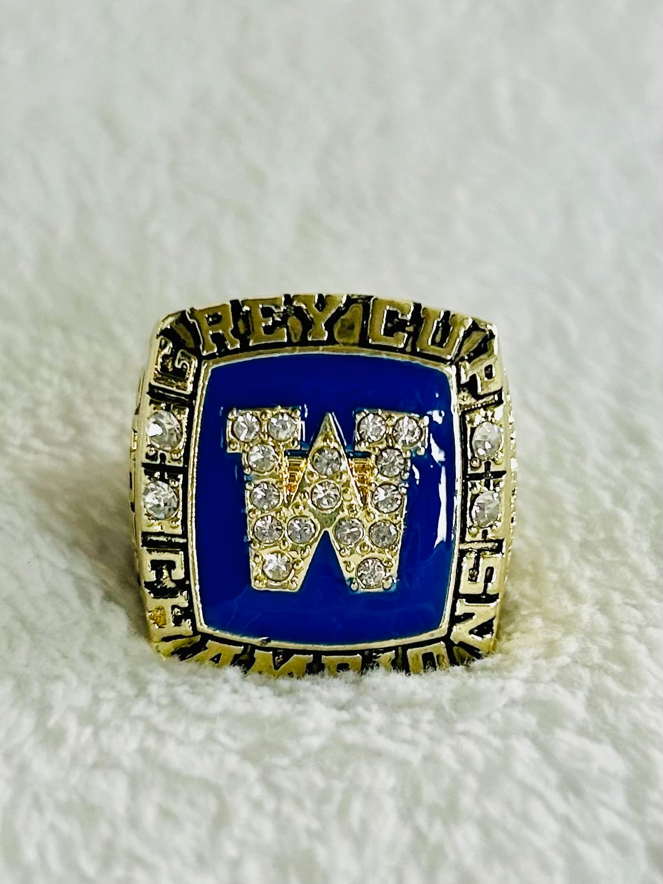 1962 Grey Cup Champions Ring: Winnipeg Blue Bombers, Professional Canadian Football - EB Sports Championship Rings