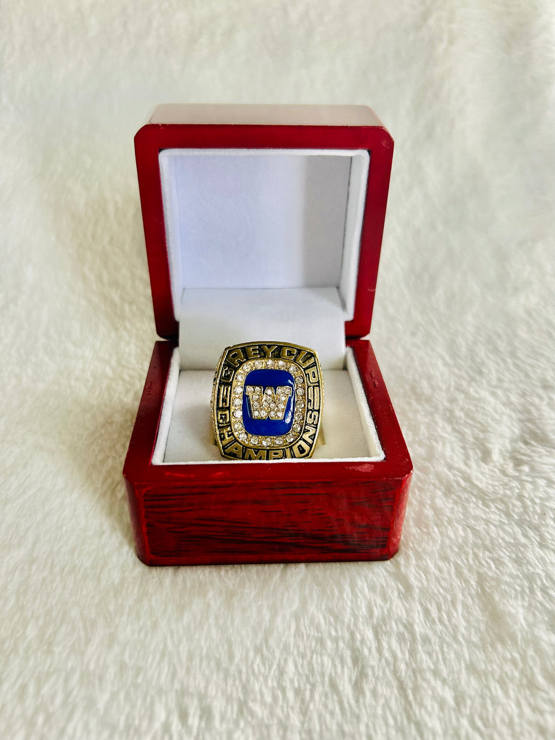 1990 Grey Cup Champions Ring with box: Winnipeg Blue Bombers, Professional Canadian Football - EB Sports Championship Rings