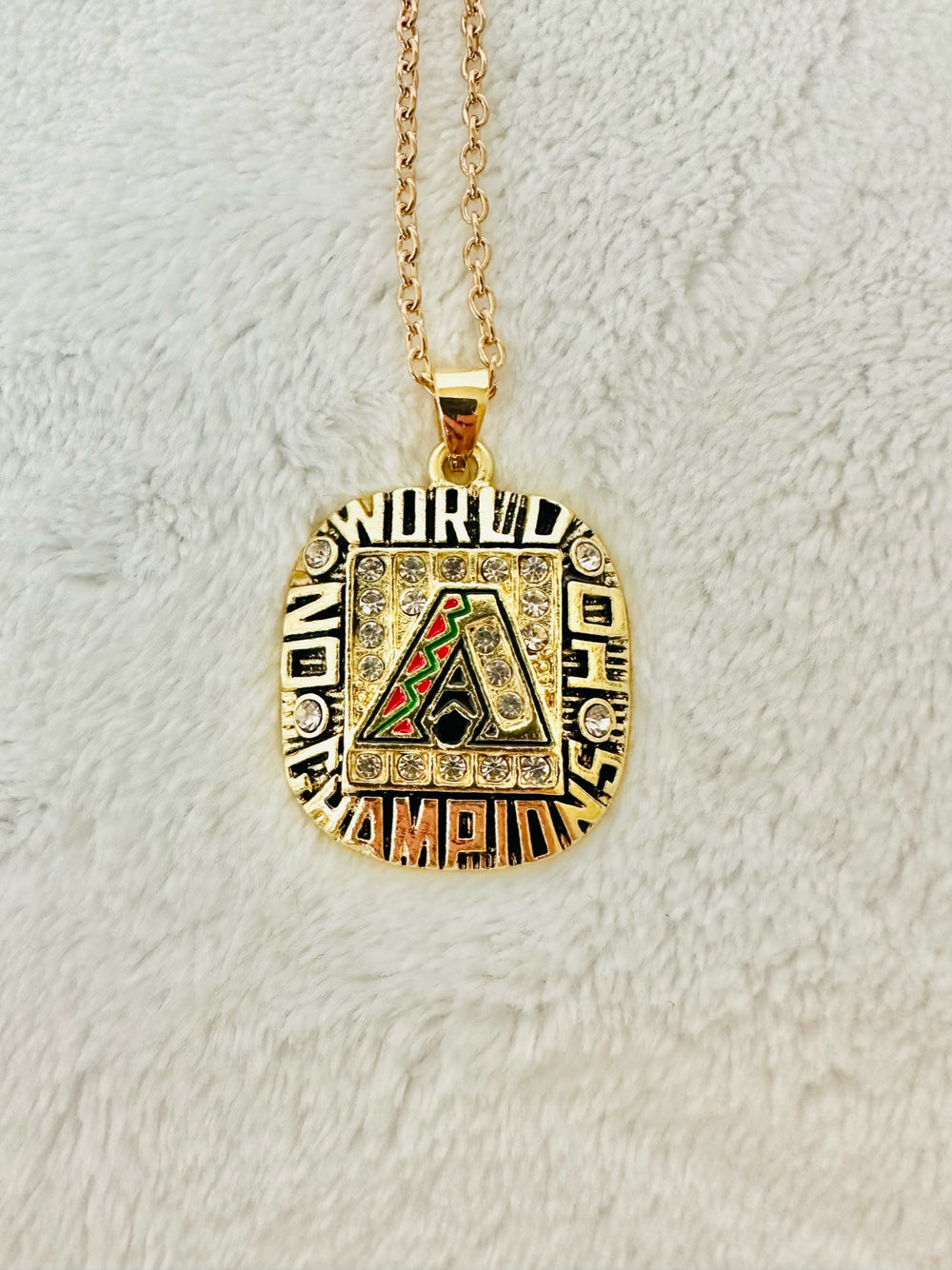 2001 Arizona Diamondbacks World Series Pendant - EB Sports Championship Rings