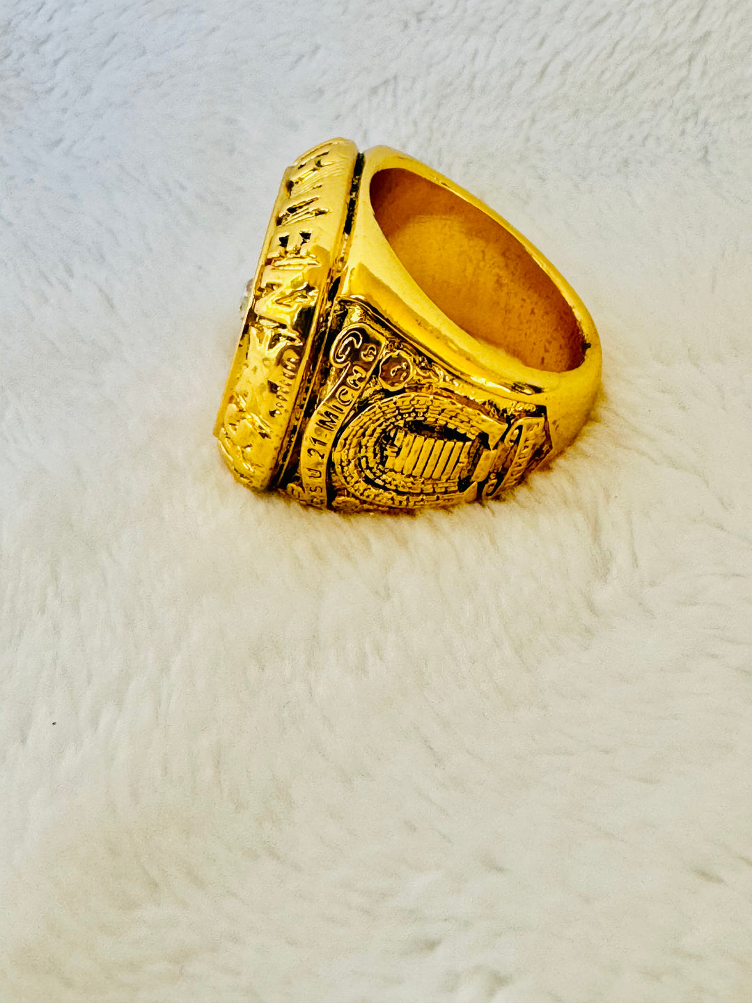 Miami Hurricanes 1984 National Champions (McConville) Championship Ring - EB Sports Championship Rings