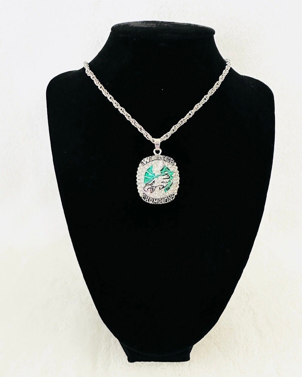 Philadelphia Eagles 2017 SB Championship Pendant, USA Seller