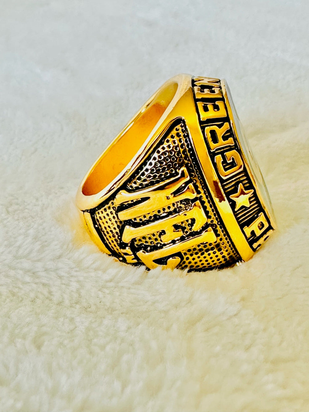 Green Bay Packers Classic Balfour Gold Ring - EBSports Championship Rings